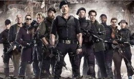 铁血敢死队在线观看,浴血奋战，铸就辉煌